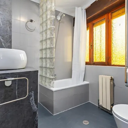 Casa Ospivima * Poo De Llanes
